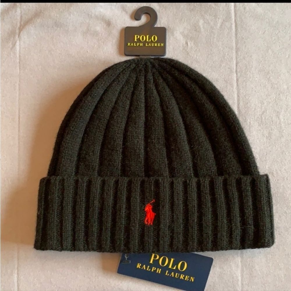Polo Ralph Lauren Men`s Black Cable Knit Signature Merino Cuffed Beanie hat